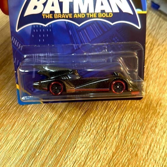 Hot Wheels - 2x Batmobiles ”Batman 6/20 & 7/20” - Picture 9 of 12